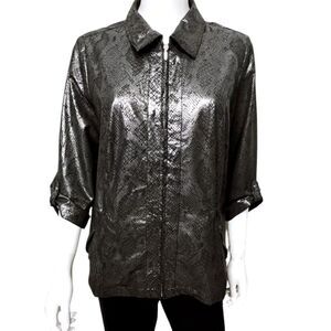 Zenergy By Chico's Womens Jacket
Size 3 Black /Gray Snake Print Full Zip ...